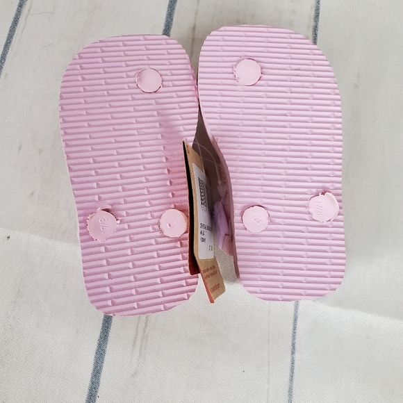2/$25 Havaianas Brasil Kitty Sandals Pink  Size 4/5C - Picture 9 of 12